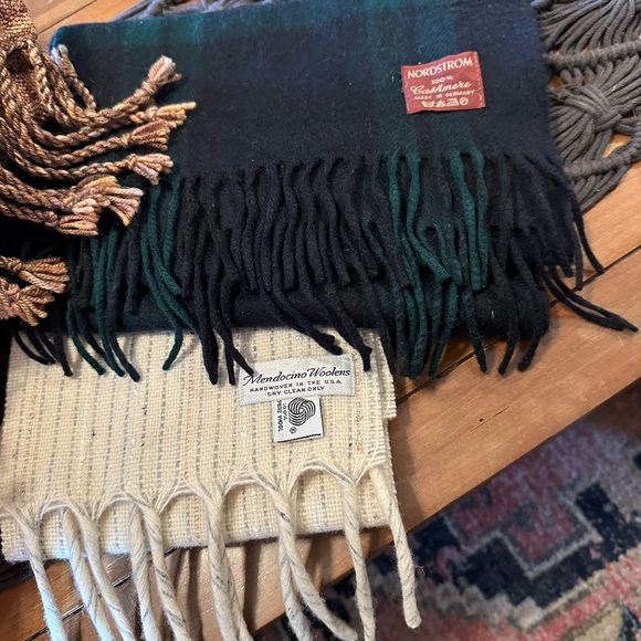 Scarves Lot of Seven - Picture 2 of 4